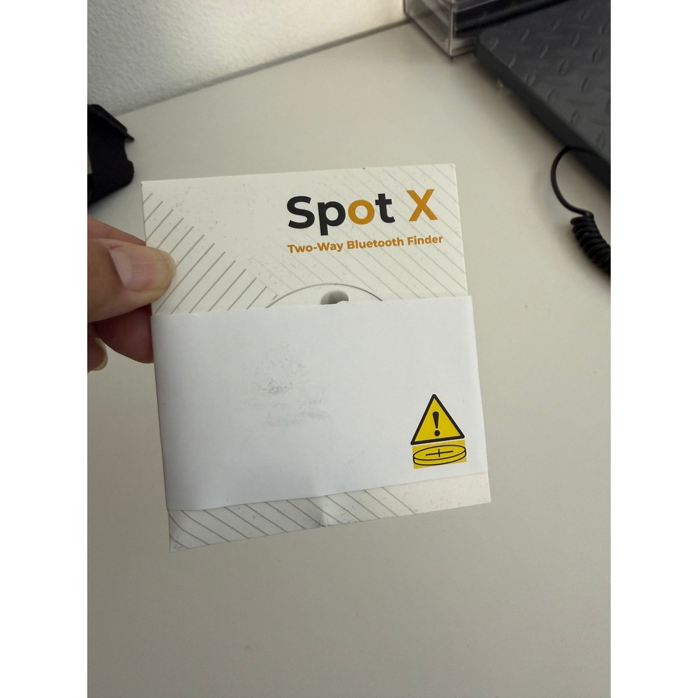Spot X Two-Way Bluetooth Finder Item Tracker Key Finder White New